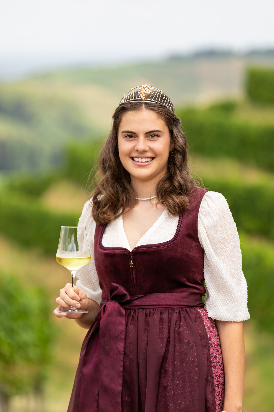 Teresa I. - Oberkircher Weinprinzessin 2026/2027 Teresa I. - Oberkircher Weinprinzessin 2026/2027